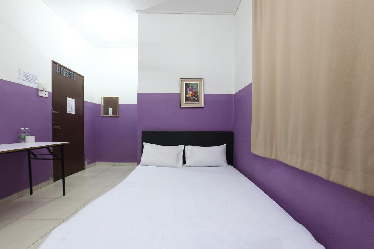 Rvh Hotel Kota Bharu Esterno foto