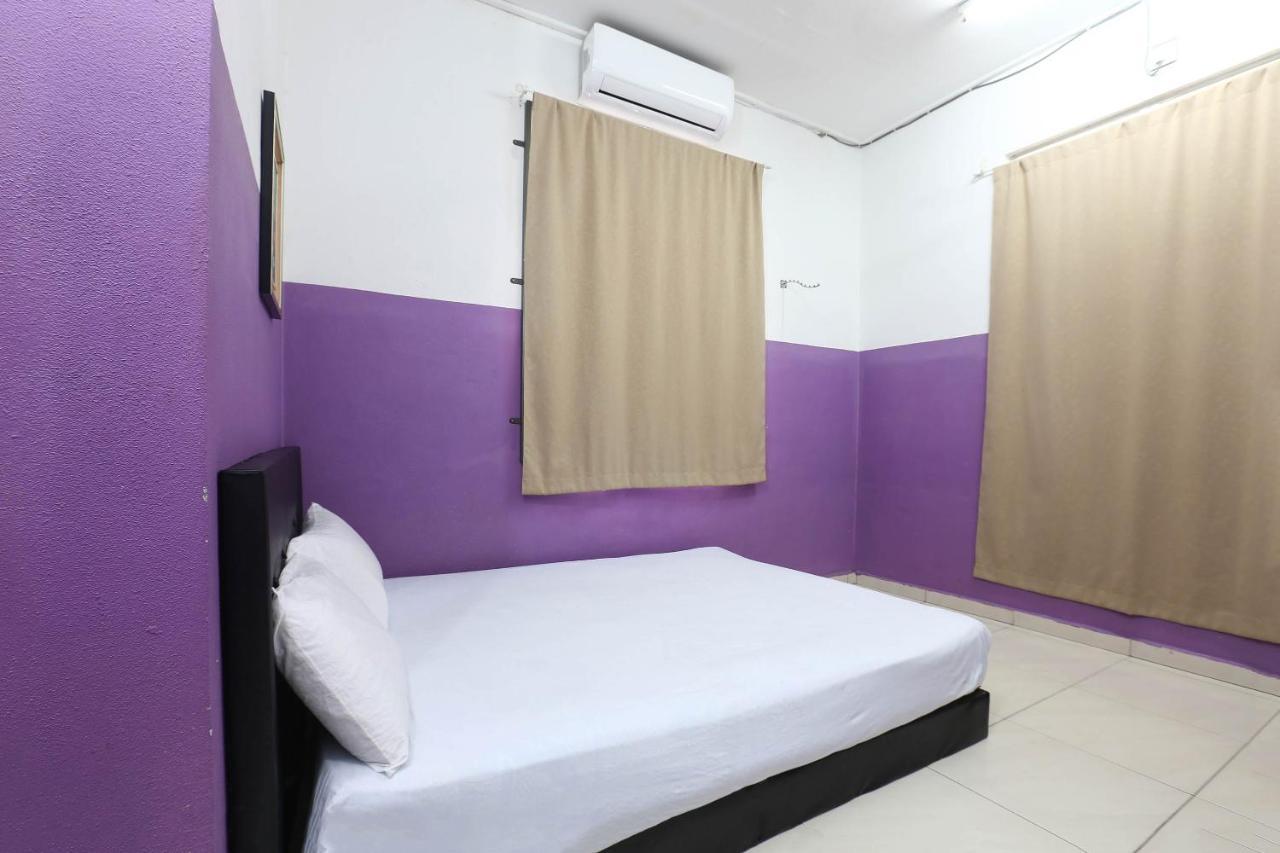 Rvh Hotel Kota Bharu Esterno foto